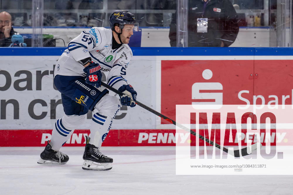 Peter Spornberger, Iserlohn Roosters, 50, GER; Straubing Tigers vs. Iserlohn Roosters, ice hockey, DEL, 2026–2027 season, Matchday 7, October 9, 2026; Photo: HMB Media, Heike Feiner
