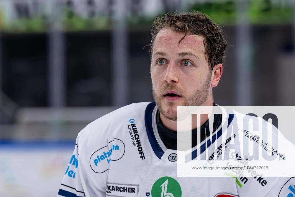 Peter Spornberger, Iserlohn Roosters, 50, without helmet, portrait, GER, Straubing Tigers vs. Iserlohn Roosters, ice hockey, DEL, 2026–2027 season, Matchday 7, October 9, 2026 Photo: HMB Media, Heike Feiner