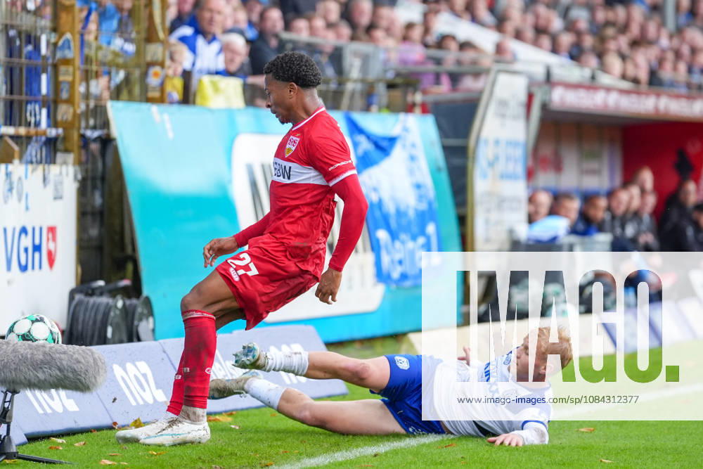 German Soccer, 3rd Division, Matchday 8, Hänsch Arena, Meppen, Emsland, Lower Saxony, SV Meppen vs. VfB Stuttgart U21, VfB Stuttgart II: Luca Prasse (SV Meppen), 31, vs. Jarzinho Malanga (VfB Stuttgart U21), 27