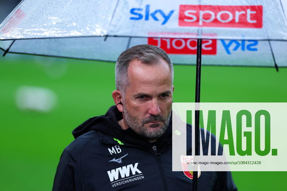 GER, Soccer, Men s, 1st Bundesliga, 2026–2027 season, Matchday 5, FC Augsburg vs. FC Bayern Munich Manuel Baum, Head Coach of FC Augsburg DFB and DFL regulations prohibit any use of photographs as image sequences and or quasi-video footage Augsburg WWK Arena Bayern Germany