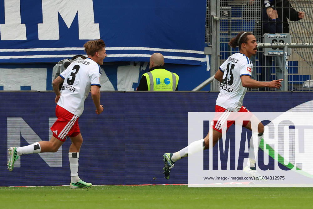 Soccer, Bundesliga 1, TSG 1899 Hoffenheim vs. Hamburger SV: Goal celebration after Yussuf Poulsen’s goal (0–1) Hamburger SV DFL DFB REGULATIONS PROHIBIT ANY USE OF PHOTOGRAPHS AS IMAGE SEQUENCES AND OR QUASI-VIDEO Sinsheim