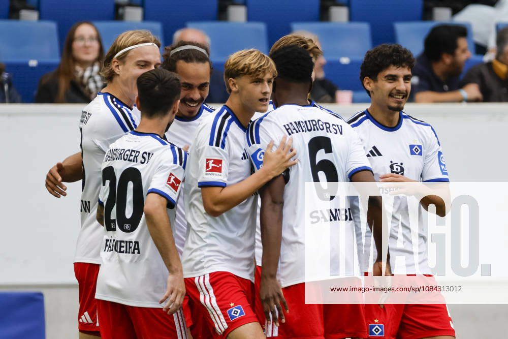 Hamburger SV celebrates Yussuf Poulsen s 0-1 goal; Hamburger SV, 15; joy, excitement, positive emotions, goal, Germany, soccer, Bundesliga 1, Matchday 5, 2026–2027, TSG Hoffenheim vs. Hamburger SV, October 10, 2026, Sinsheim SNP Arena, Germany