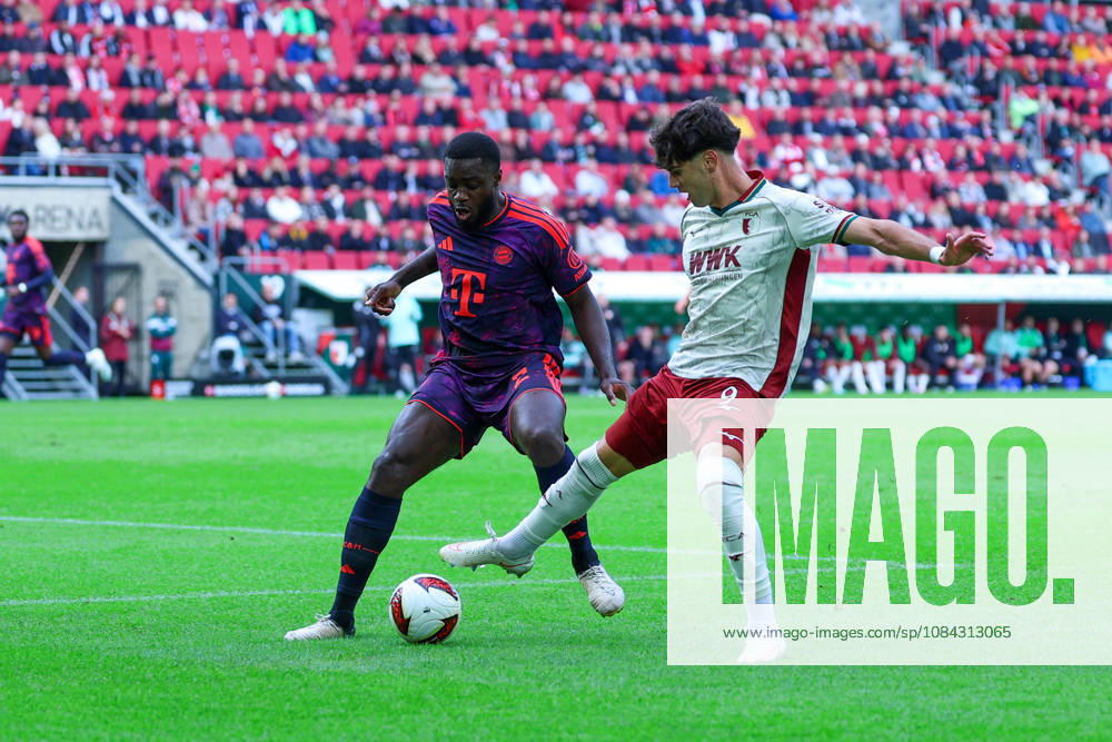 GER, Soccer, Men s, 1st Bundesliga, 2026–2027 season, Matchday 5, FC Augsburg vs. FC Bayern Munich: Dayot Upamecano (FC Bayern Munich 2) on the left, Rodrigo Ribeiro (FC Augsburg 9) on the right. DFB and DFL regulations prohibit any use of photographs as image sequences and or quasi-video. Augsburg WWK Arena, Bayern, Germany