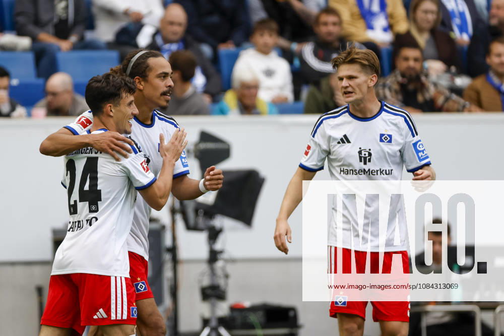 Hamburger SV celebrates Yussuf Poulsen s 0-1 goal; Hamburger SV, 15; joy, excitement, positive emotions, goal, Germany, soccer, Bundesliga 1, Matchday 5, 2026–2027, TSG Hoffenheim vs. Hamburger SV, October 10, 2026, Sinsheim SNP Arena, Germany