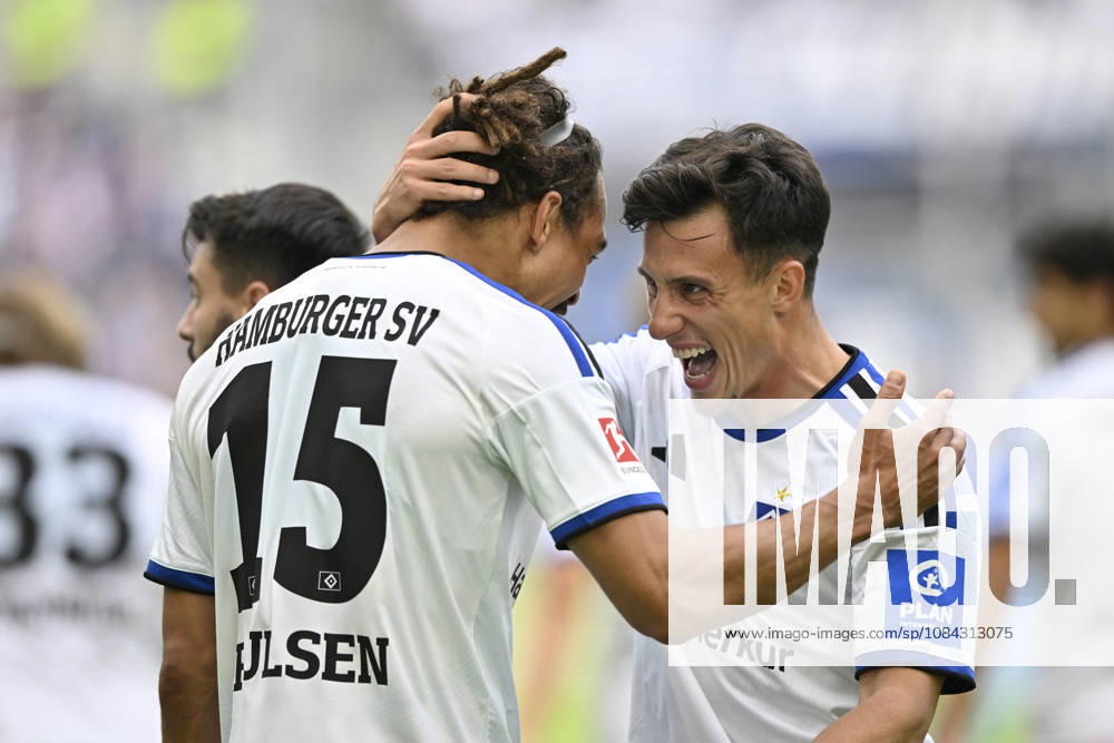 GOAL: 0–1 Yussuf Poulsen, Hamburger SV (HSV) 15 Goal celebration: Nicolas Capaldo, Hamburger SV (HSV) 24 TSG 1899 Hoffenheim vs. Hamburger SV (HSV) 10 10 2026 DFL regulations prohibit any use of photographs as IMAGE SEQUENCES AND OR QUASI-VIDEO TSG 1899 Hoffenheim vs. Hamburger SV HSV