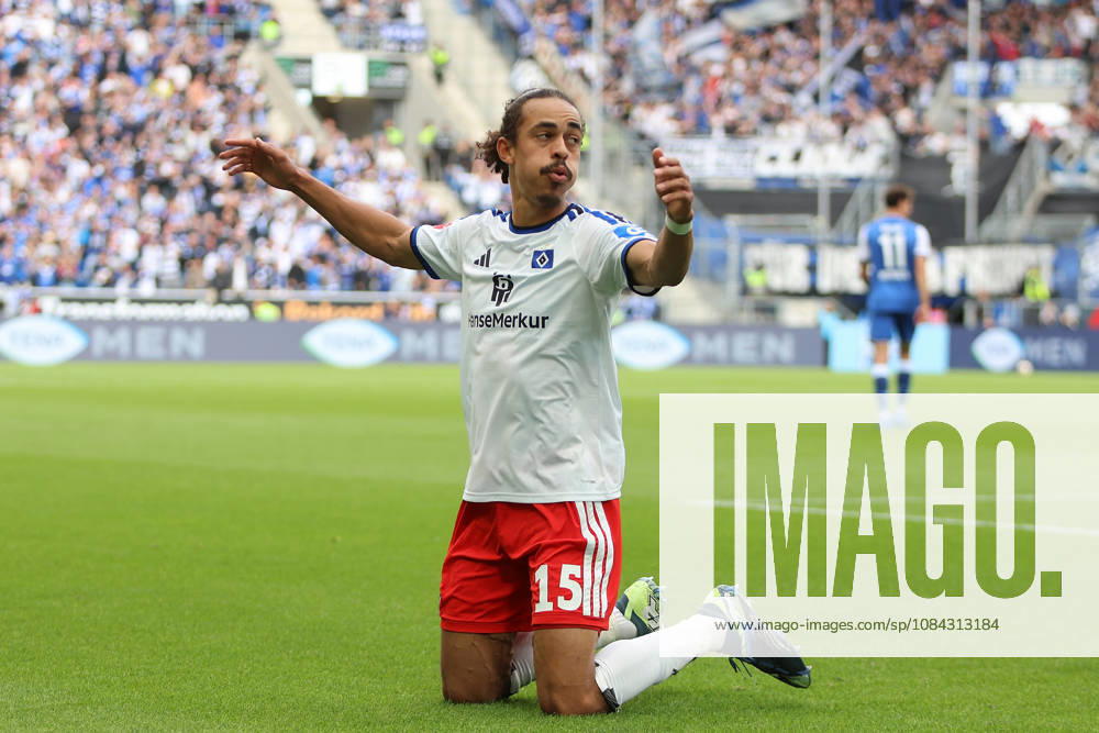 Soccer, Bundesliga 1, TSG 1899 Hoffenheim vs. Hamburger SV – Goal scored, goal making the score 0–1 by Yussuf Poulsen of Hamburger SV – Goal celebration, Goal celebration, celebrating the goal, celebrates scoring Sinsheim