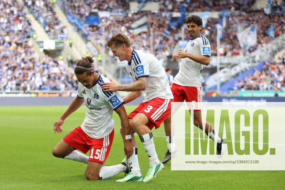 Soccer, Bundesliga 1, TSG 1899 Hoffenheim vs. Hamburger SV – Goal scored, goal making the score 0–1 by Yussuf Poulsen of Hamburger SV – Goal celebration, Goal celebration, celebrating the goal, celebrates scoring Sinsheim