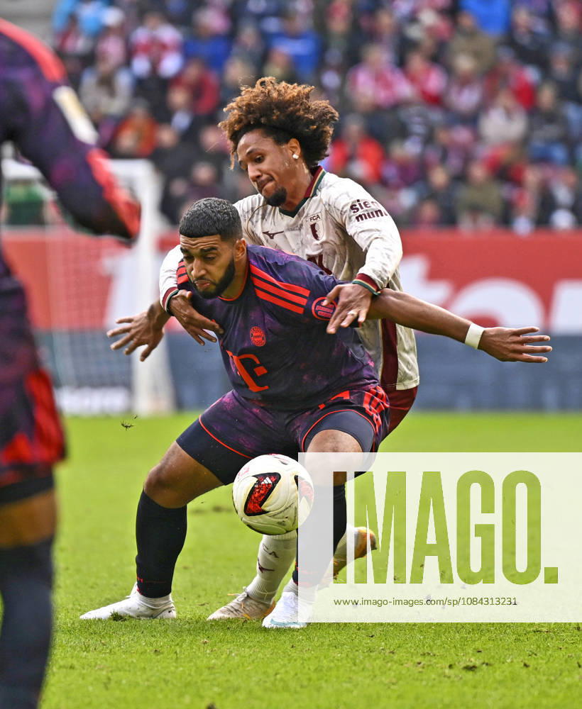 2026–2027 Bundesliga Season, Matchday 5, FC Augsburg vs. FC Bayern Munich, at the WWK Arena in Augsburg, from left: Han Noah Massengo (FC Augsburg) vs. Ismael Saibari (FC Bayern Munich)