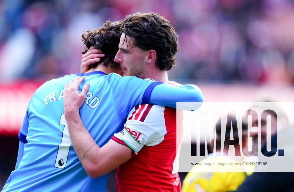 Declan Rice of Arsenal and Leeds United goalkeeper James Trafford hug at full time Arsenal v Leeds United, Premier League, Football, Emirates Stadium, London, UK - 10 Oct 2026London Emirates Stadium United Kingdom