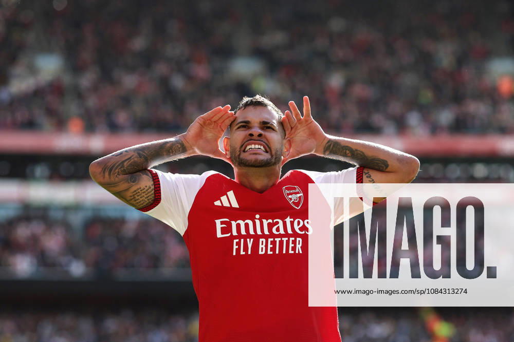 Arsenal gegen Leeds United, 10. Oktober 2026, London, Premier League, Fußball: Arsenal gegen Leeds United – Bruno Guimaraes von Arsenal feiert das zweite Tor seines Teams. Foto: Charlotte Wilson, Offside, London, Großbritannien