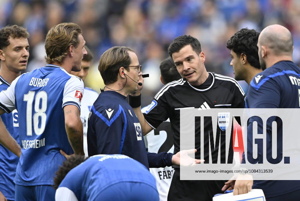 Injury: Ozan Kabak, TSG 1899 Hoffenheim 05. Referee Harm Osmers sends off a coach due to a head injury sustained from a fall. TSG 1899 Hoffenheim vs. Hamburger SV (HSV), October 10, 2026. DFL Regulations: PROHIBIT ANY USE OF PHOTOGRAPHS AS IMAGE SEQUENCES AND OR QUASI-VIDEO TSG 1899 Hoffenheim vs. Hamburger SV HSV