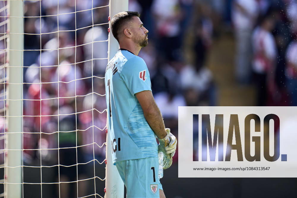 Unai Simon of Athletic Club gestures during the Spanish League, LaLiga EA Sports, football match played between Rayo Vallecano and Athletic Club at Vallecas stadium on October 10, 2026, in Madrid, Spain. Madrid Spain - ZUMAa181 20261010_zaa_a181_025