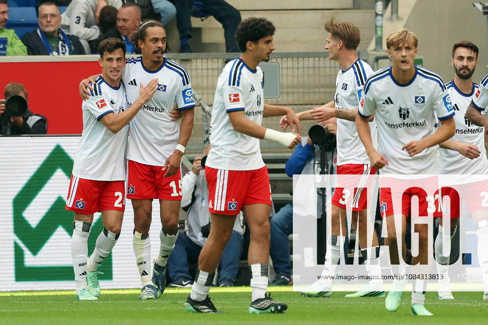 Soccer, Bundesliga 1, TSG 1899 Hoffenheim vs. Hamburger SV: Goal celebration after Yussuf Poulsen’s goal (0–1) for Hamburger SV, featuring Nicolas Capaldo. Hamburger SV, DFL, DFB. REGULATIONS PROHIBIT ANY USE OF PHOTOGRAPHS AS IMAGE SEQUENCES AND OR QUASI-VIDEO Sinsheim