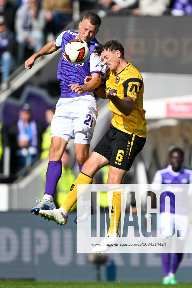 2. Bundesliga, Matchday 26, VfL Osnabrück vs. Dynamo Dresden on October 10, 2026, at Bremer Brücke in Osnabrück; Adrian Beck (Osnabrück) in a tackle against Nicolai Rapp (Dresden) MT
