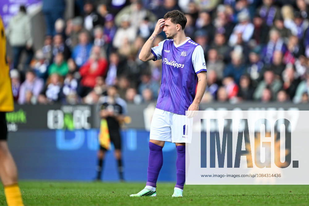 2. Bundesliga, Matchday 26, VfL Osnabrück vs. Dynamo Dresden on October 10, 2026, at the Bremer Brücke in Osnabrück; Robin Meißner (Osnabrück) is dissatisfied, disappointed, and dejected MT