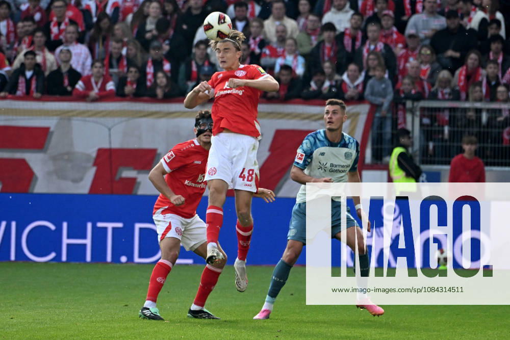 Soccer, Bundesliga 1, FSV Mainz 05 vs. Bayer 04 Leverkusen, Kacper Potulski, FSV Mainz 05. DFL and DFB regulations prohibit any use of photographs as image sequences and or quasi-video. Mainz
