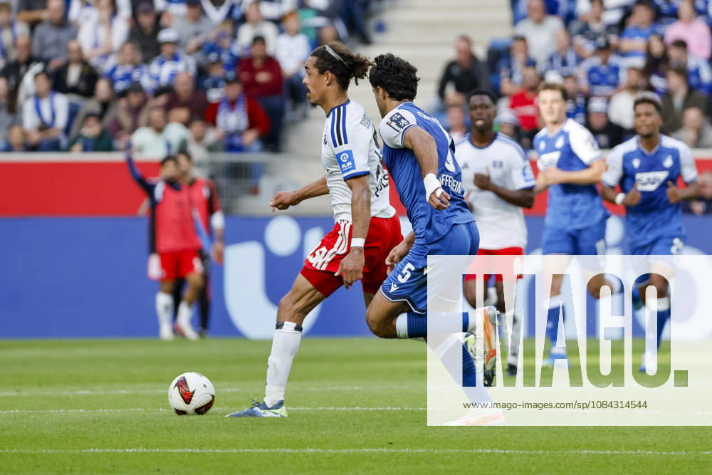 Yussuf Poulsen of Hamburger SV, No. 15, and Ozan Kabak of TSG Hoffenheim, No. 05, in a footrace, Germany, soccer, Bundesliga, Matchday 5, 2026–2027, TSG Hoffenheim vs. Hamburger SV, October 10, 2026, Sinsheim SNP Arena, Germany