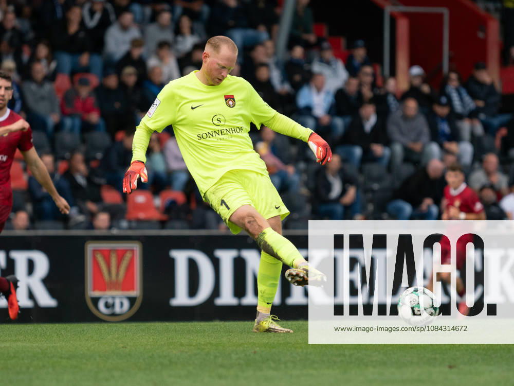 Goalkeeper Maximilian Reule, SG Sonnenhof Grossaspach, 01 GER, Soccer, SG Sonnenhof Grossaspach vs. SV Waldhof Mannheim, 3rd Division, Matchday 8, Aspach, 2026–2027 Season, October 10, 2026 GER, Soccer, SG Sonnenhof Grossaspach vs. SV Waldhof Mannheim, 3rd Division, Matchday 8, Aspach, 2026–2027 season, October 10, 2026 Aspach