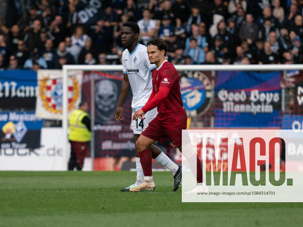 Oluwaseun Ogbemudia, SV Waldhof Mannheim, 14; Niklas Pollex, SG Sonnenhof Grossaspach, 18; GER, Soccer, SG Sonnenhof Grossaspach vs. SV Waldhof Mannheim, 3rd Division, Matchday 8, Aspach, 2026–2027 season, October 10, 2026 GER, Soccer, SG Sonnenhof Grossaspach vs. SV Waldhof Mannheim, 3rd Division, Matchday 8, Aspach, 2026–2027 season, October 10, 2026 Aspach