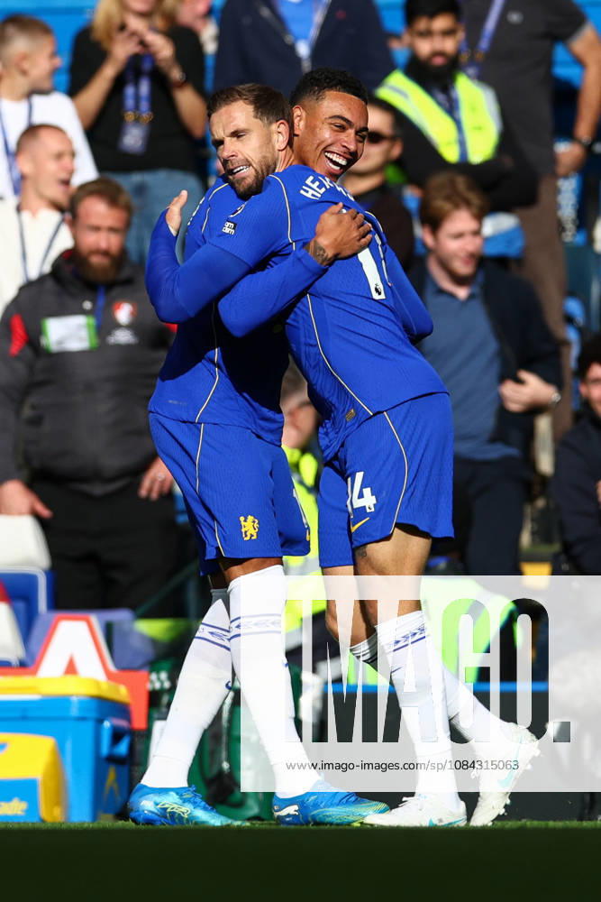 Premier League: Chelsea v AFC Bournemouth LONDON, UK - 10th Oct 2026: Jordan Henderson of Chelsea celebrates scoring his side s first goal with team mate Morgan Rogers during the Premier League match between Chelsea FC and AFC Bournemouth at Stamford Bridge London Stamford Bridge England United Kingdom