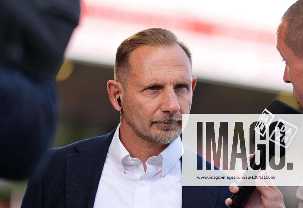 Mauro Lustrinelli, head coach of 1. FC Union Berlin, gives an interview before kickoff (GER), 1. FC Union Berlin vs. SV Elversberg, Bundesliga 1, Matchday 5, 2026–27 season, Stadion An der Alten Foersterei, Berlin, October 10, 2026. DFL regulations prohibit any use of photographs as image sequences and or quasi-video. 1 FC Union Berlin vs. SV Elversberg, 1st Bundesliga, Matchday 5, 2026–27 season, October 10, 2026, Berlin
