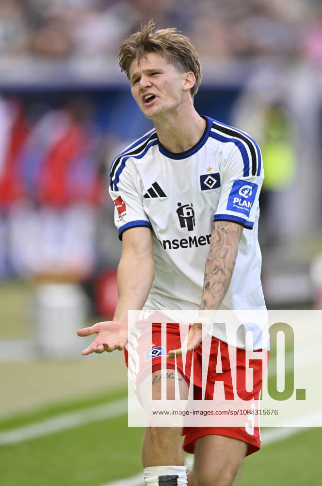 David Moeller Wolfe Hamburger SV HSV 03 Gesture Angry TSG 1899 Hoffenheim vs. Hamburger SV HSV October 10, 2026 DFL regulations prohibit any use of photographs as image sequences and or quasi-videoEO TSG 1899 Hoffenheim vs. Hamburger SV HSV