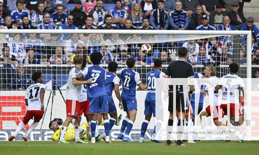 GOAL: 1-1 Fisnik Asllani TSG 1899 Hoffenheim 11 Shot on Goal Action Scoring Chance TSG 1899 Hoffenheim vs. Hamburger SV HSV 10 10 2026 DFL REGULATIONS PROHIBIT ANY USE OF PHOTOGRAPHS AS IMAGE SEQUENCES AND OR QUASI-VIDEO TSG 1899 Hoffenheim vs. Hamburger SV (HSV)