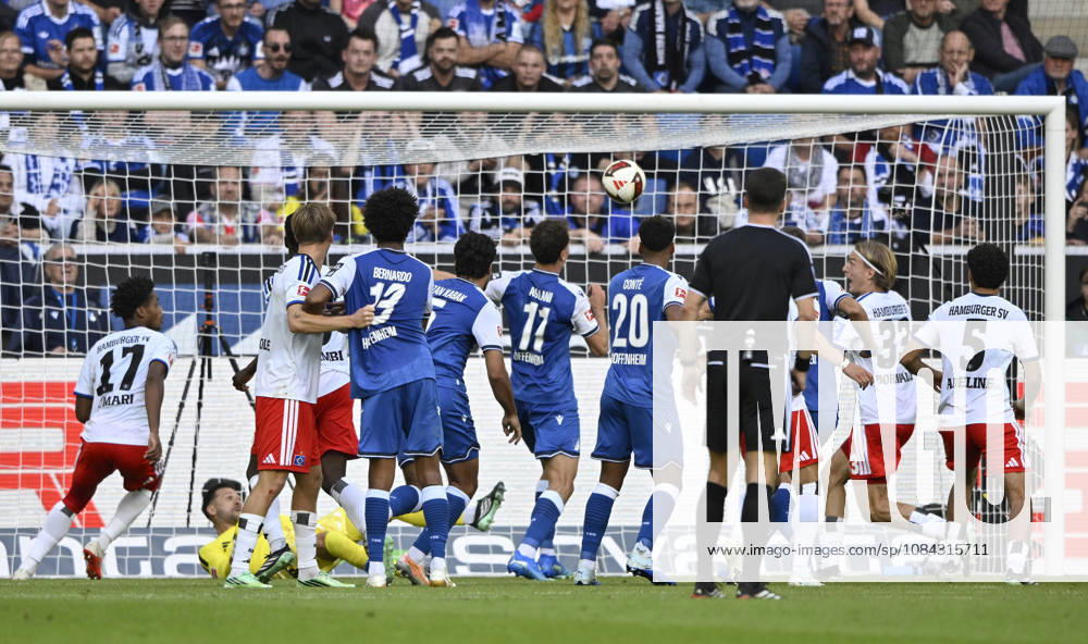 GOAL: 1-1 Fisnik Asllani TSG 1899 Hoffenheim 11 Shot on Goal Action Scoring Chance TSG 1899 Hoffenheim vs. Hamburger SV HSV 10 10 2026 DFL REGULATIONS PROHIBIT ANY USE OF PHOTOGRAPHS AS IMAGE SEQUENCES AND OR QUASI-VIDEO TSG 1899 Hoffenheim vs. Hamburger SV (HSV)