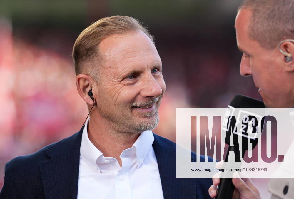 Mauro Lustrinelli, head coach of 1. FC Union Berlin, gives an interview before kickoff (GER), 1. FC Union Berlin vs. SV Elversberg, Bundesliga 1, Matchday 5, 2026–27 season, Stadion An der Alten Foersterei, Berlin, October 10, 2026. DFL regulations prohibit any use of photographs as image sequences and or quasi-video. 1 FC Union Berlin vs. SV Elversberg, 1st Bundesliga, Matchday 5, 2026–27 season, October 10, 2026, Berlin