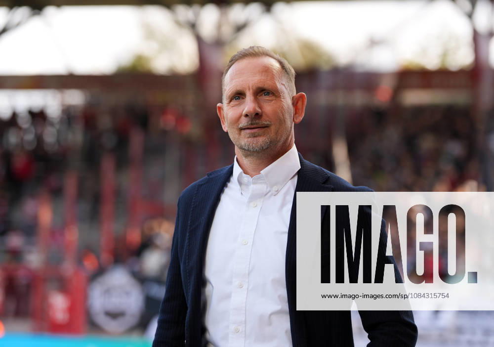 Mauro Lustrinelli, Head Coach of 1. FC Union Berlin, pre-match comments (GER), 1. FC Union Berlin vs. SV Elversberg, Bundesliga 1, Matchday 5, 2026–27 season, Stadion An der Alten Foersterei, Berlin, October 10, 2026 DFL regulations prohibit any use of photographs as image sequences and or quasi-video 1 FC Union Berlin vs. SV Elversberg, 1st Bundesliga, Matchday 5, 2026–27 season, October 10, 2026, Berlin