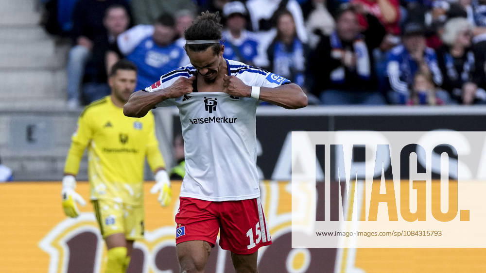 Yussuf Poulsen (HSV), 15, player for Hamburger SV (HSV), looking disappointed, disappointment, frustration, pessimistic, after conceding the goal that tied the score at 1–1, action, game scene, still image, single photo, October 10, 2026, Sinsheim, Germany, soccer, Bundesliga, TSG 1899 Hoffenheim vs. Hamburger SV, DFB and DFL regulations prohibit any use of photographs as image sequences and or quasi-video