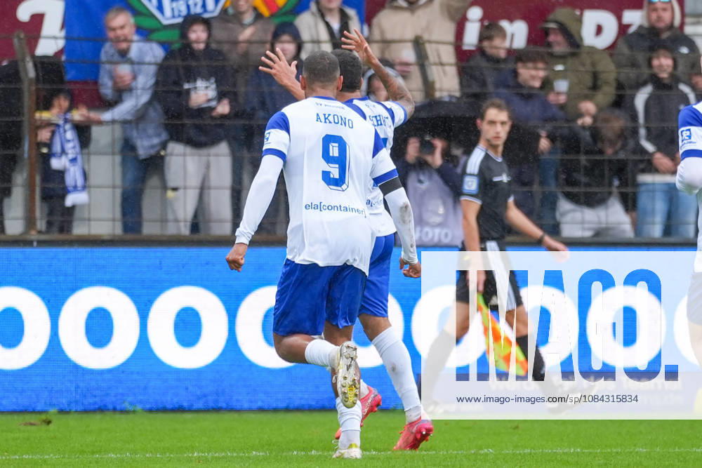 German Soccer, 3rd Division, Matchday 8, Hänsch Arena, Meppen, Emsland, Lower Saxony, SV Meppen vs. VfB Stuttgart U21, VfB Stuttgart II, Oliver Schmitt, SV Meppen, 7 goal celebrations