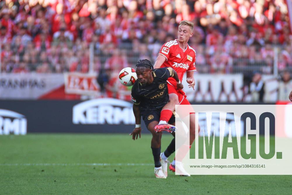 Berlin, Germany, October 10, 2026, Alte Försterei Stadium, Matchday 5, 2026–27 Season, Bundesliga: Union Berlin vs. SV Elversberg—Noel Futkeu (9) of SV Elversberg and Zeno Van Den Bosch (4) of Union Berlin face off