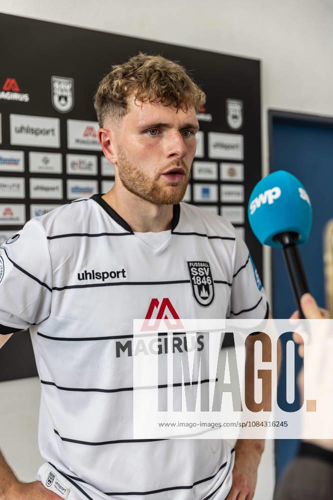 SSV Ulm 1846 Soccer vs. Eintracht Frankfurt II, Soccer, Regionalliga Southwest, Matchday 11, Donaustadion Ulm 10 10 26 Match Reactions Interview with Steffen Meuer, SSV Ulm 1846 Soccer, 18 SSV Ulm 1846 Soccer vs. Eintracht Frankfurt II, Soccer, Regionalliga Southwest, Matchday 11, Donaustadion Ulm, October 10, 26 Photos by Lucca Fundel, Ulm Donaustadion, Baden-Württemberg, Germany