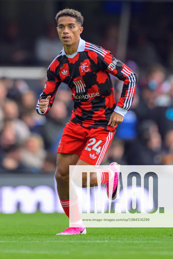 IPSWICH, ENGLAND OCTOBER 10 - Josh King of Fulham during the Premier League game between Ipswich Town and Fulham at Portman Road on October 10, 2026 in Ipswich, England. (Photo by Keeran Marquis Sports Press Photo)