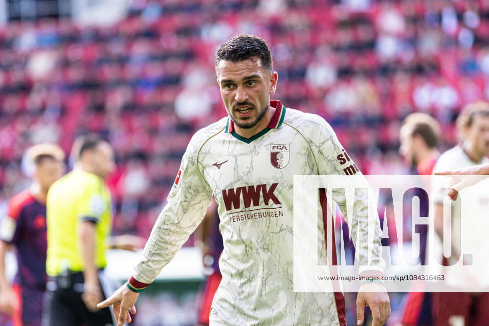 Germany: FC Augsburg vs. FC Bayern Munich, Bundesliga 1, Matchday 5, 2026–27 Season, WWK Arena, Augsburg; Arijon Ibrahimovic, FC Augsburg, 21; portrait photo, portrait, individual shot, portrait, Augsburg, WWK Arena, Bayern, Germany