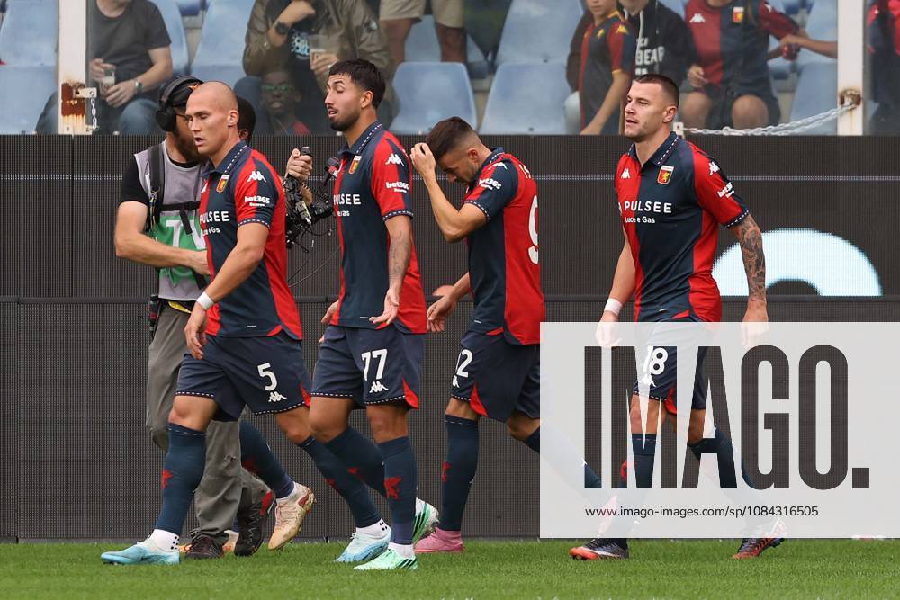 Foto IPP ACGE Genova 10 10 2026 Campionato Serie A 2025 2026 Genoa-Fiorentina nella foto: Milutin Osmajic esulta dopo il gol del 1-0 Italy Photo Press World Copyright Genova italy Italia ITALY