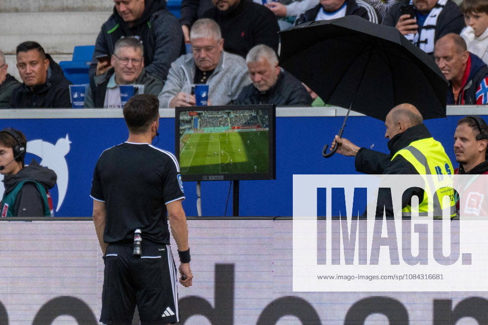 Referee Harm Osmers reviews the play and disallows TSG s goal Germany, Sinsheim, October 10, 2026, Soccer, Bundesliga: TSG 1899 Hoffenheim vs. Hamburger SV, 2026–2027 season, Matchday 5, SNP Arena. DFL and DFB regulations prohibit any use of photographs as image sequences and or quasi-video.