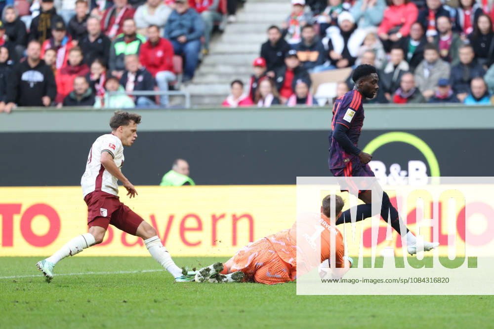 Manuel Neuer, FC Bayern Munich, 01, with Alphonso Davies, FC Bayern Munich, 19, and Robin Fellhauer, FC Augsburg, 19, GER, FC Augsburg vs. FC Bayern Munich, Soccer, Bundesliga, Matchday 5, 2026–2027 Season, October 10, 2026, DFL and DFB regulations prohibit any use of photographs as image sequences and or quasi-video, GER, FC Augsburg vs. FC Bayern Munich, soccer, Bundesliga, Matchday 5, 2026–2027 season, October 10, 2026, Augsburg