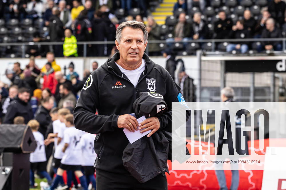 SSV Ulm 1846 Soccer vs. Eintracht Frankfurt II, Soccer, Regionalliga Southwest, Matchday 11, Donaustadion Ulm, October 26, 2010; cropped single image, portrait: Alois Schwartz, SSV Ulm 1846 Soccer, coach and sporting director; SSV Ulm 1846 Soccer vs. Eintracht Frankfurt II, Soccer, Regionalliga Southwest, Matchday 11, Donaustadion Ulm, October 26, Photo by Lucca Fundel, Ulm, Donaustadion, Baden-Württemberg, Germany
