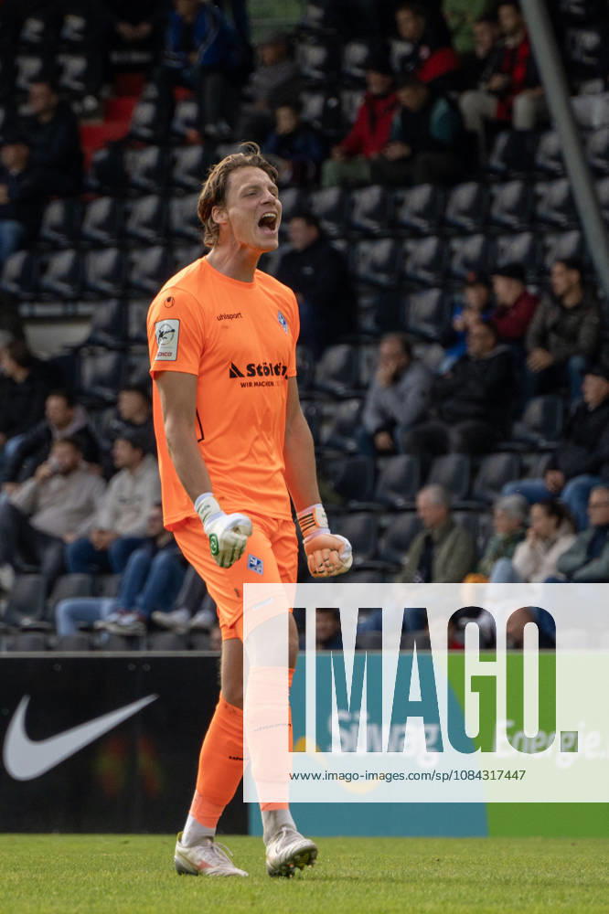 Soccer 3rd Division, SG Sonnenhof Grossaspach vs. SV Waldhof Mannheim; Thijmen Joel Sander Nijhuis of SV Waldhof Mannheim celebrates after the 1-2 loss to Aspach