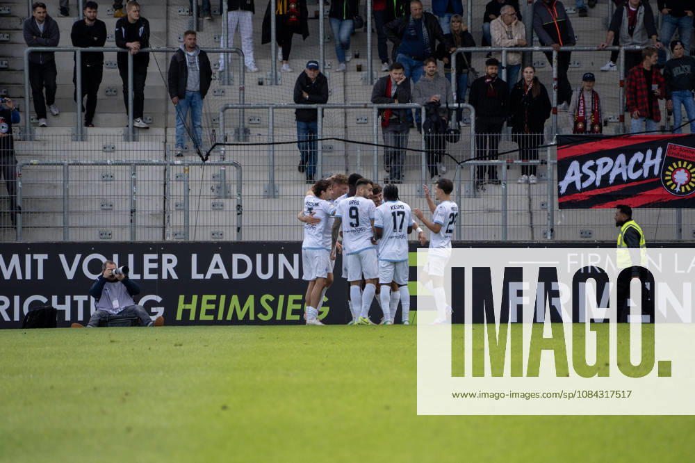 Soccer 3rd Division, SG Sonnenhof Grossaspach vs. SV Waldhof Mannheim v l The SV Waldhof Mannheim team celebrates after their 1–2 loss to Aspach