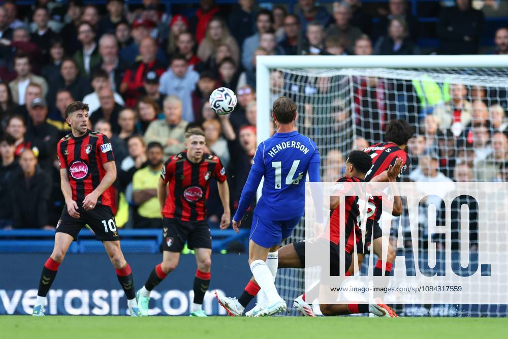 Jordan Henderson of Chelsea shoots wide Chelsea v Bournemouth, Premier League, Football, Stamford Bridge, London, UK - 10 Oct 2026London Stamford Bridge United Kingdom
