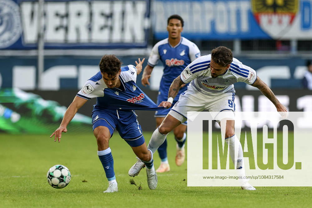 GER, Soccer, Men s, 3rd Division, 2026–2027 Season, MSV Duisburg vs. TSG Hoffenheim II, Sean Dulic (TSG II) and Lex Tyger Lobinger, Duisburg battling for the ball, Duisburg Schauinsland Arena, North Rhine-Westphalia, Germany
