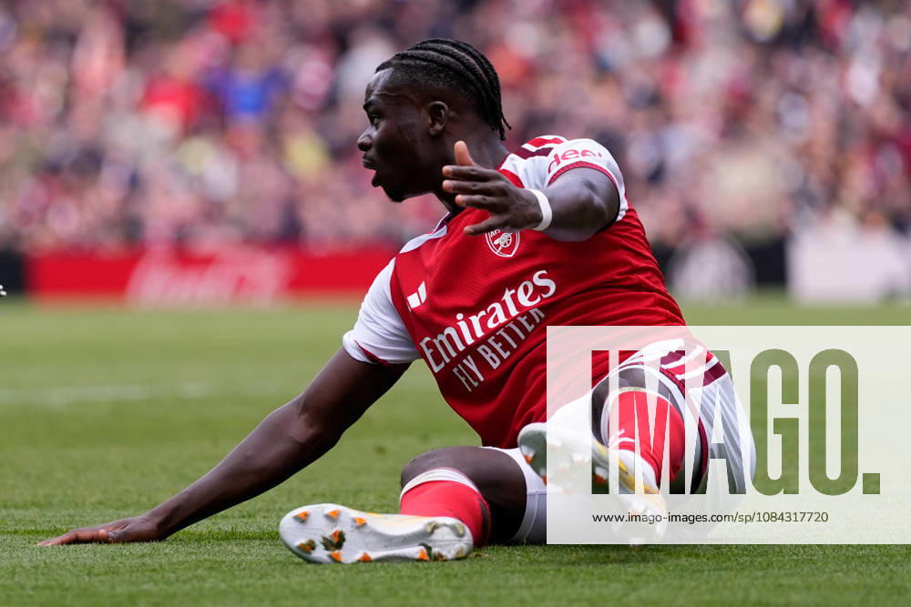 10th October 2026; Emirates Stadium, London, England; Premier League Football, Arsenal versus Leeds United; Bukayo Saka of Arsenal protest for a foul TomxMajor