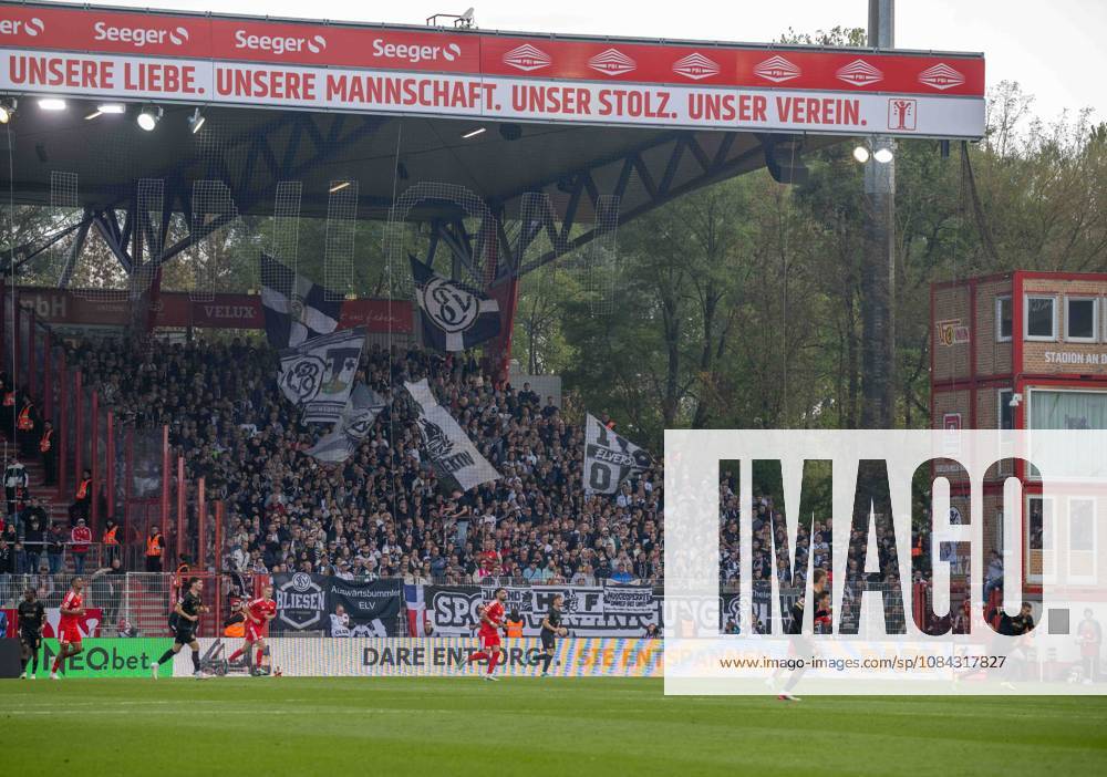 Soccer, Men s, 2026–2027 Season, Bundesliga 1, Matchday 5, 1. FC Union Berlin vs. SV 07 Elversberg, reduced away section, Elversberg fans, October 10, 2026,