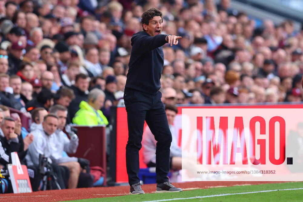 Aston Villa v Brentford, Premier League Brentford FC manager Keith Andrews gestures during the Aston Villa v Brentford Premier League match at Villa Park, Birmingham, England on 10 October 2026 Credit: Ryan Crockett Every Second Media Editorial use only. All images are copyright Every Second Media Limited. No images may be reproduced without prior permission. All rights reserved. Premier League and Football League images are subject to licensing agreements with Football DataCo Limited. see https: www.football-dataco.com