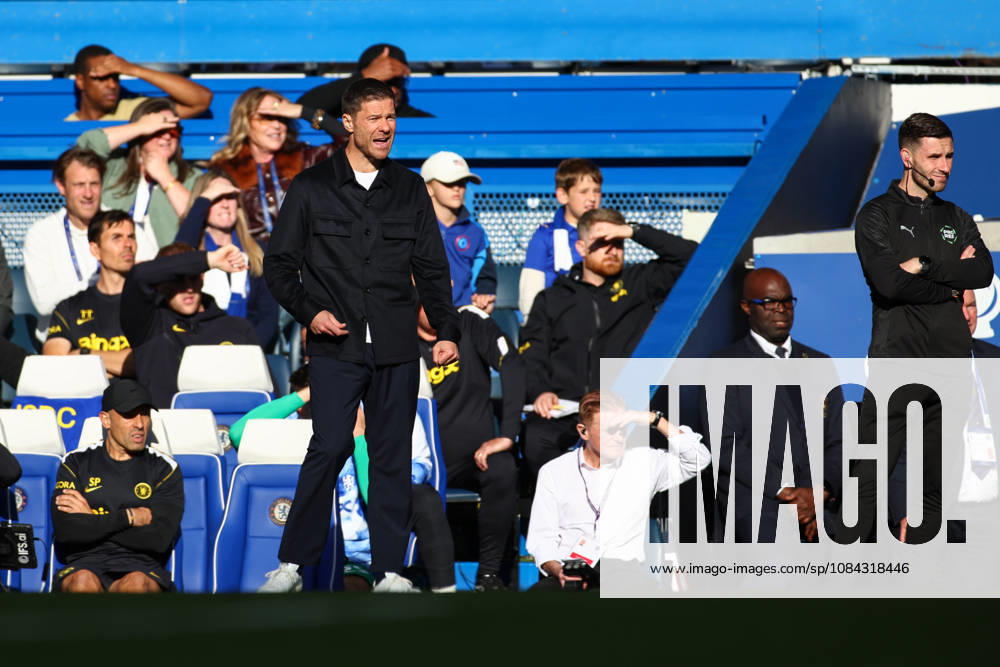 Premier League: Chelsea v AFC Bournemouth LONDON, UK - 10th Oct 2026: Chelsea Manager Xabi Alonso reacts during the Premier League match between Chelsea FC and AFC Bournemouth at Stamford Bridge London Stamford Bridge England United Kingdom