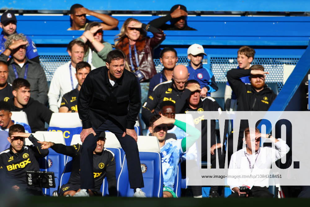 Premier League: Chelsea v AFC Bournemouth LONDON, UK - 10th Oct 2026: Chelsea Manager Xabi Alonso looks on during the Premier League match between Chelsea FC and AFC Bournemouth at Stamford Bridge London Stamford Bridge England United Kingdom