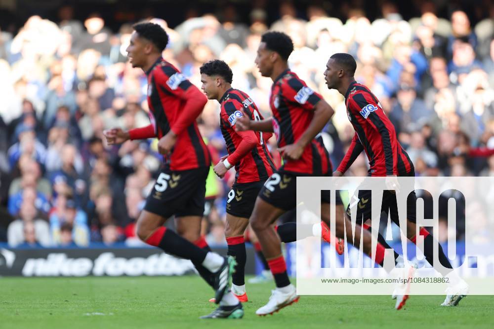 Evanilson of AFC Bournemouth celebrates scoring his team s first goal of the match Chelsea v AFC Bournemouth, Premier League, Football, Stamford Bridge, London, UK, 10 10 2026, England - 10 Oct 2026London Stamford Bridge England United Kingdom